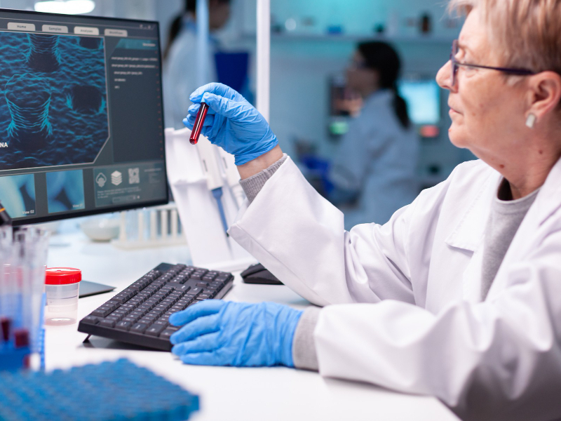 Dr. Thakur, Raja | Physician(Internal Medicine) | 26 + Years of Experience